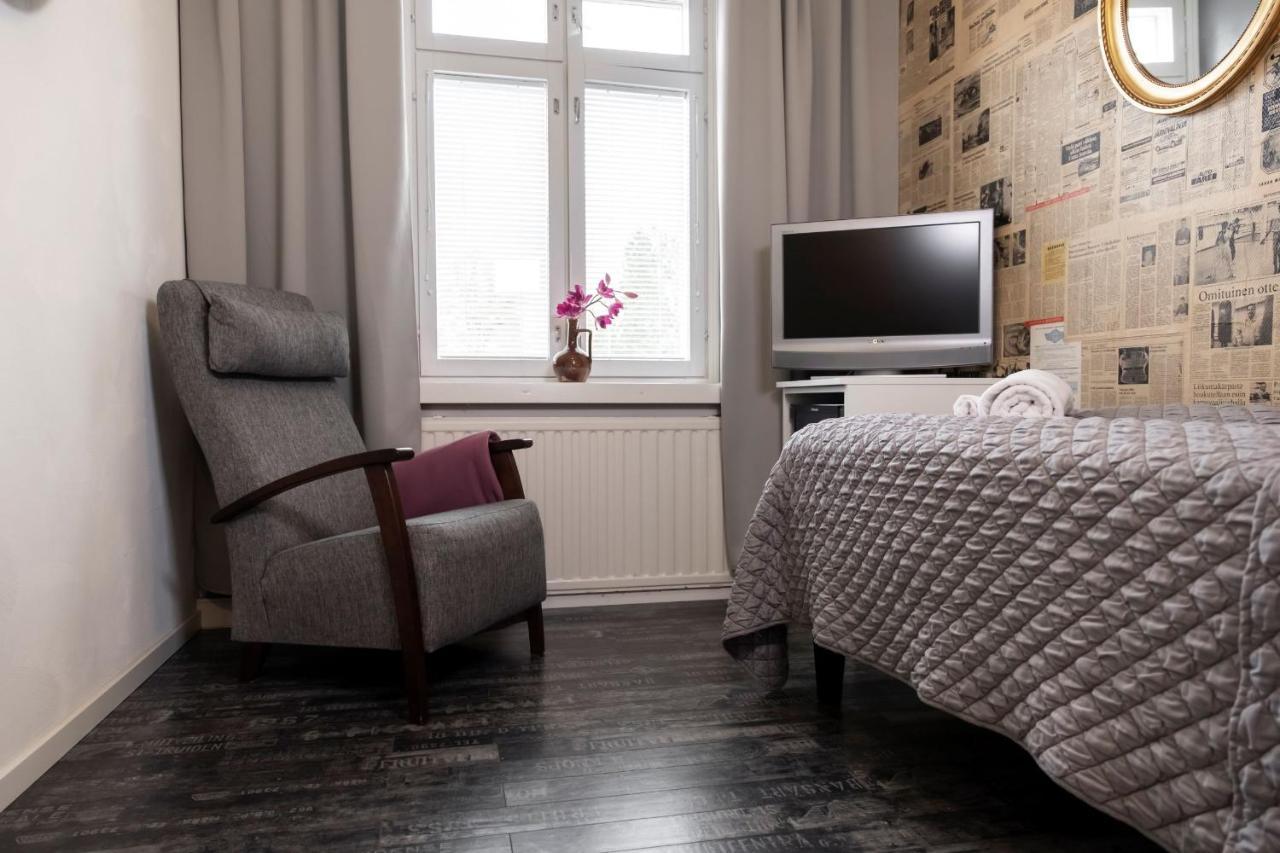 Ik Hotel & Camping Кеуруу Екстериор снимка