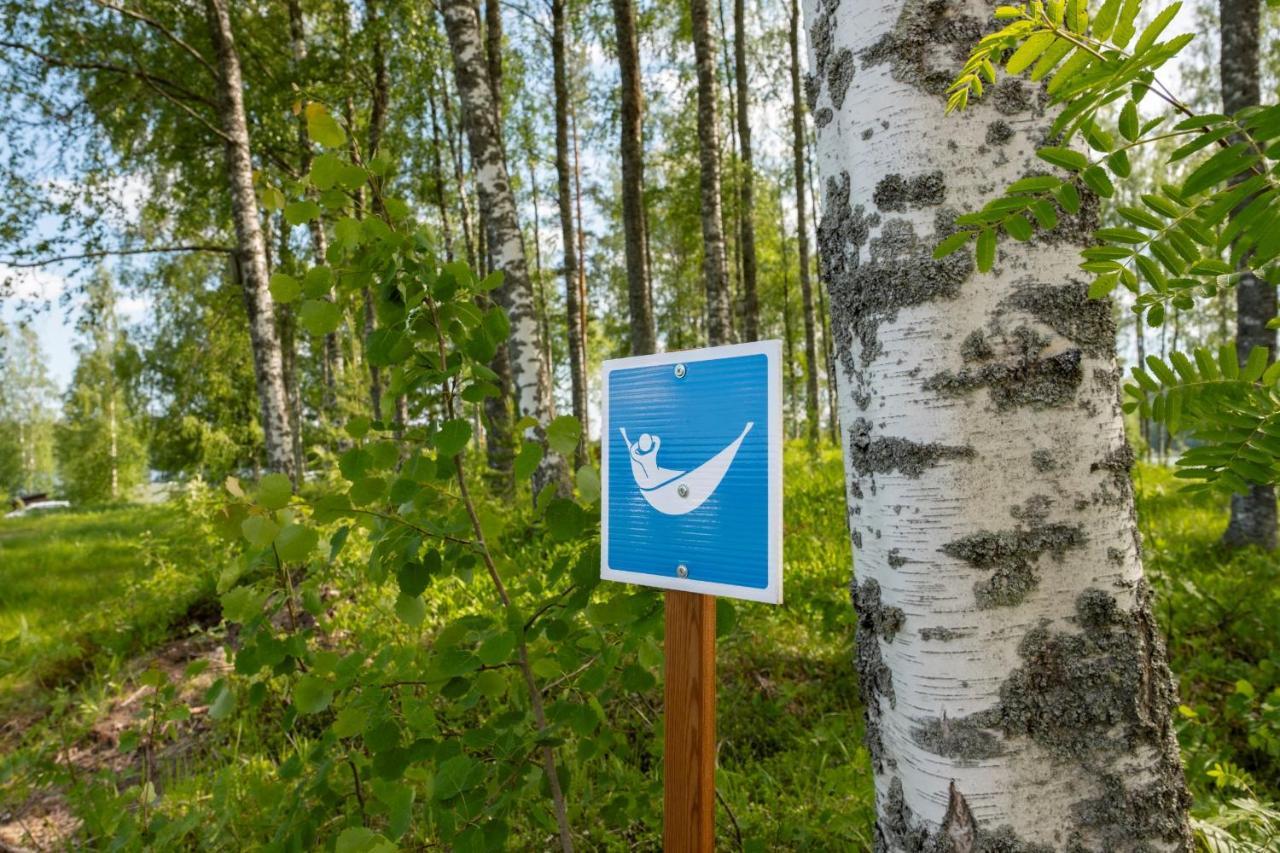 Ik Hotel & Camping Кеуруу Екстериор снимка
