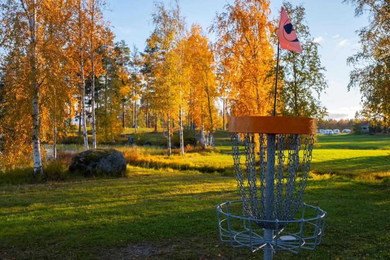 Ik Hotel & Camping Кеуруу Екстериор снимка