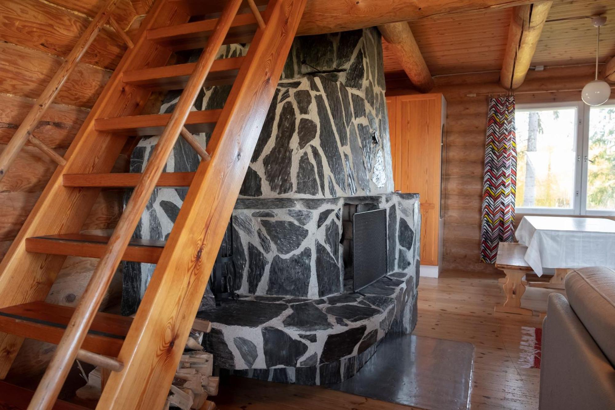 Ik Hotel & Camping Кеуруу Стая снимка